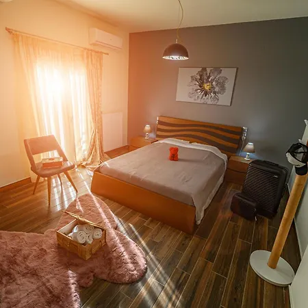 Eclectic 2br *